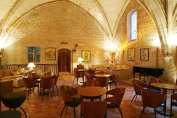 Hotell Le Couvent Royal Saint-Maximin